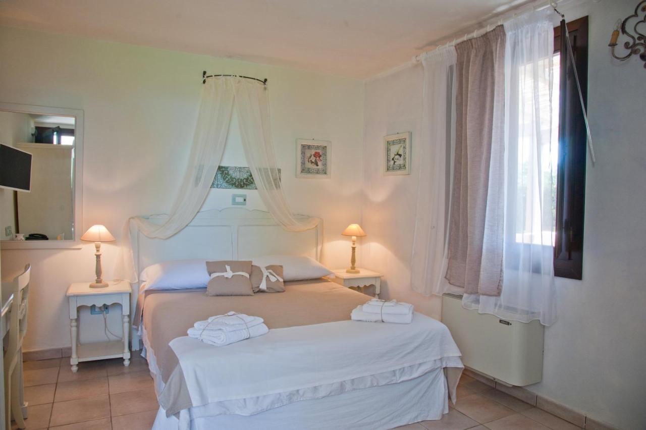 Antica Masseria Rottacapozza Torre San Giovanni Extérieur photo